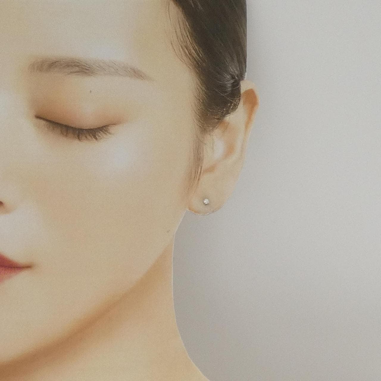 PT900 ソリティア ダイヤモンド ピアス 0.12CT