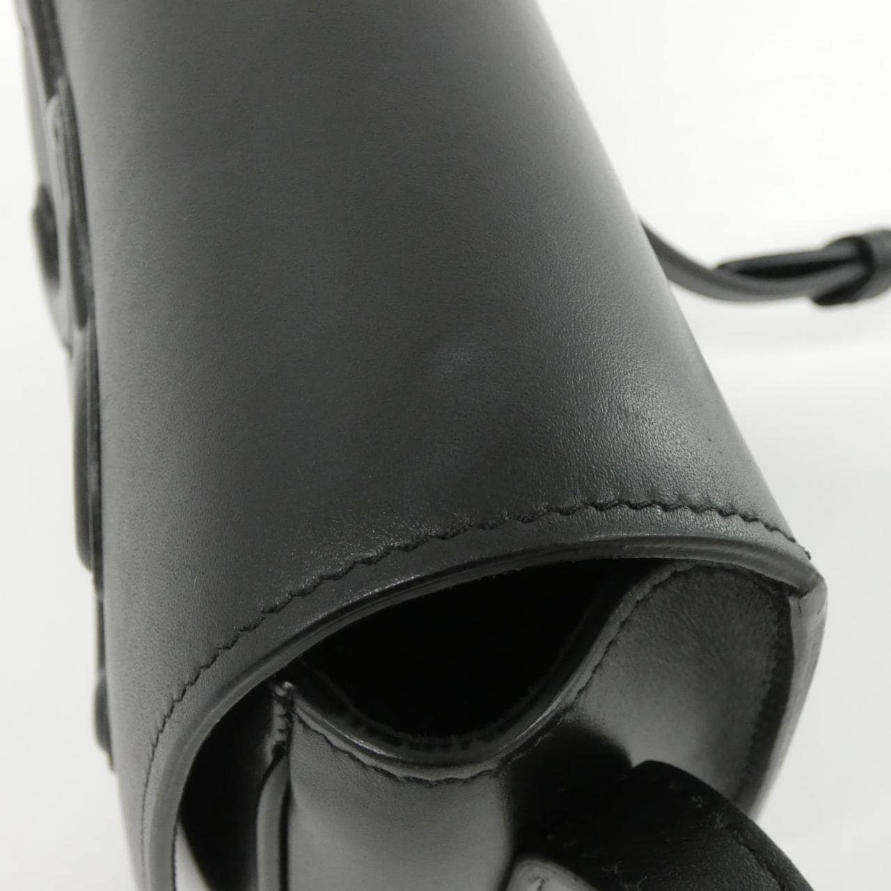 CELINE Folco Cuir Triomphe 198263DU3 单肩包