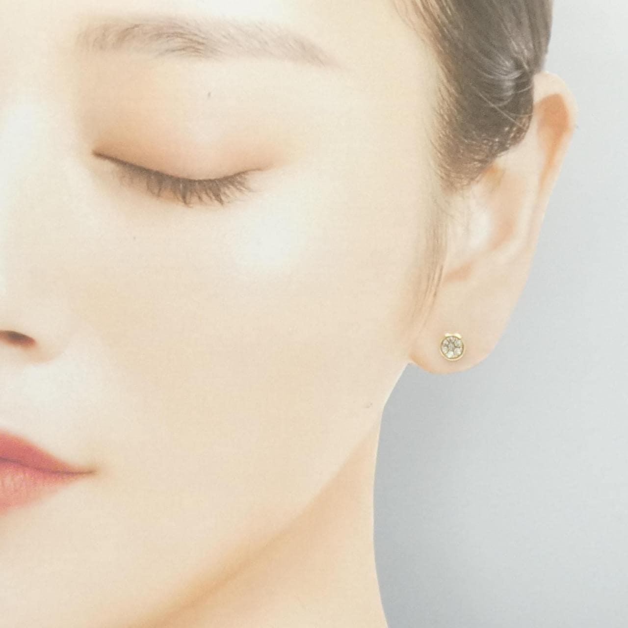 ヒロタカ ダイヤモンド ピアス 0.08CT 片耳