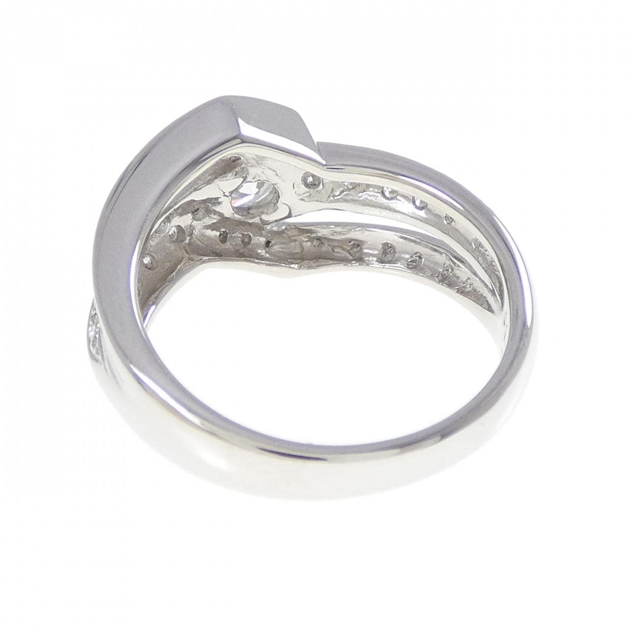 PT900 Diamond ring 0.34CT