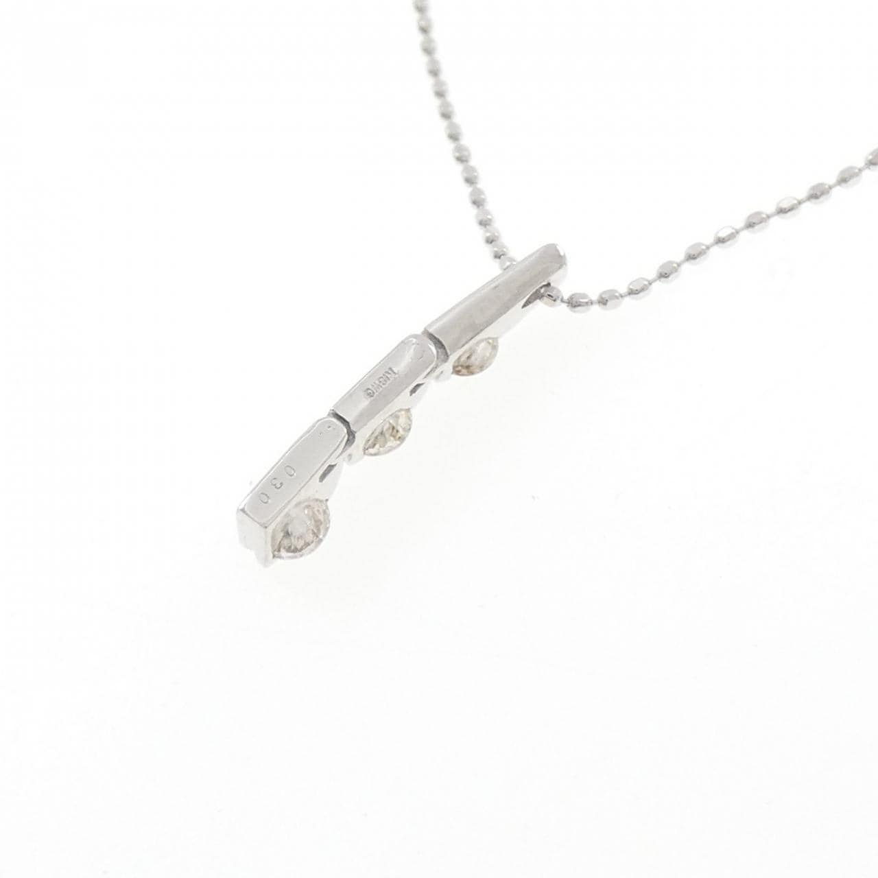 K18WG スリーストーン ダイヤモンド ネックレス 0.30CT