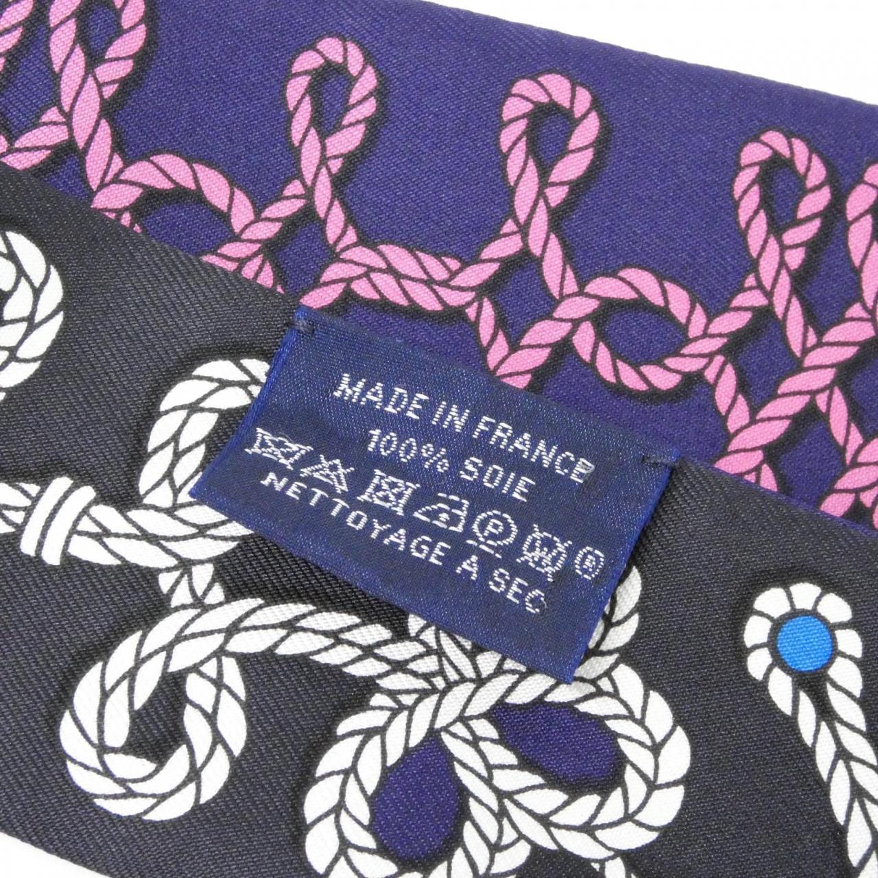 エルメス GALONS ET BRANDEBOURG ツイリー 063698S スカーフ