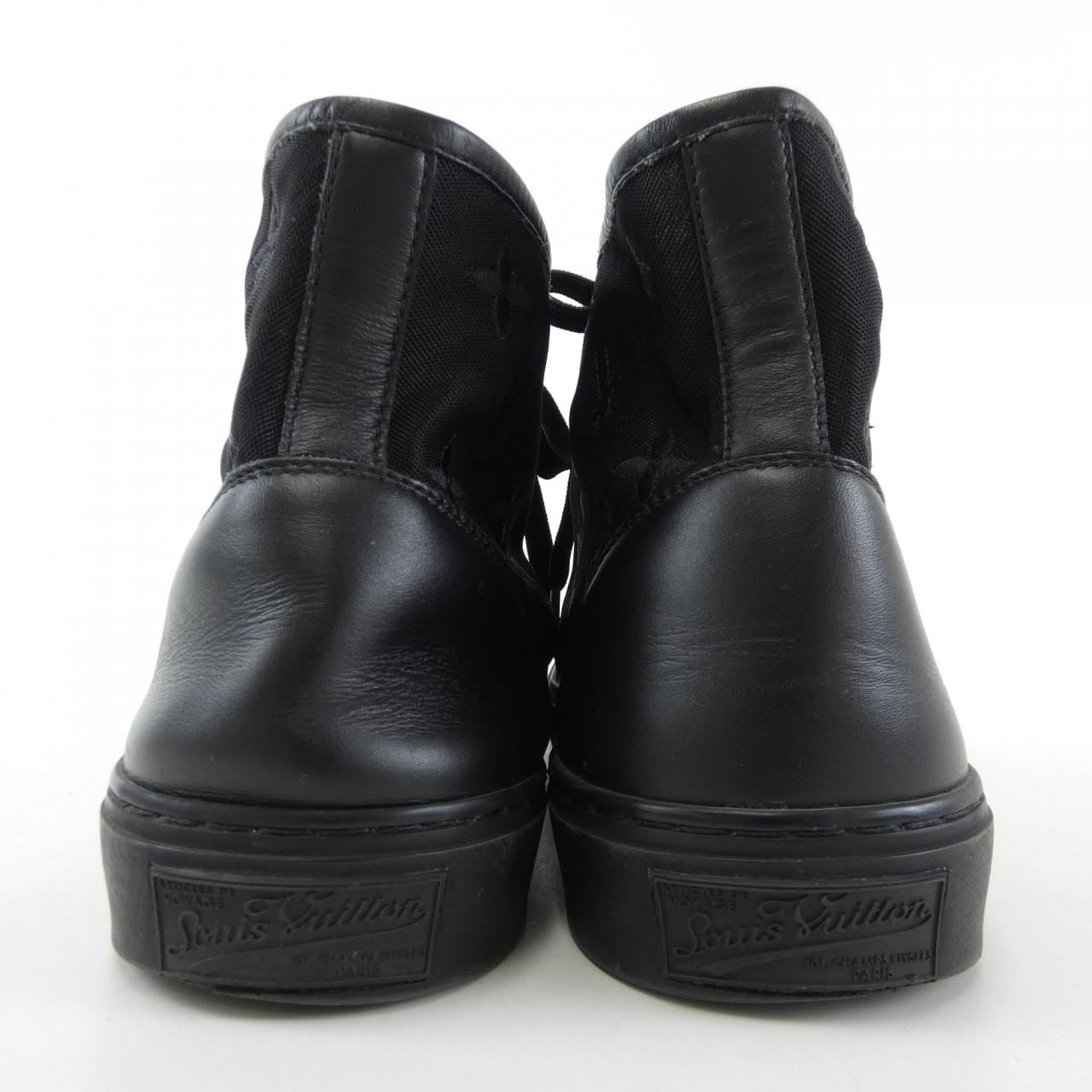 LOUIS LOUIS VUITTON sneakers