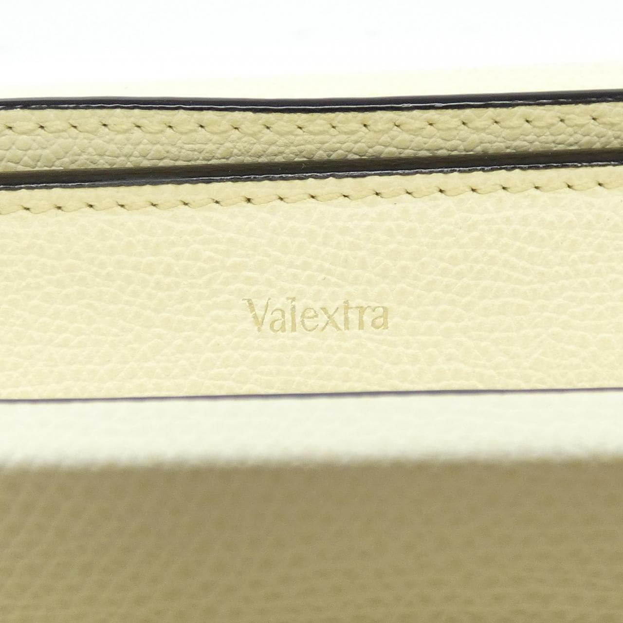 ヴァレクストラ VALEXTRA BAG