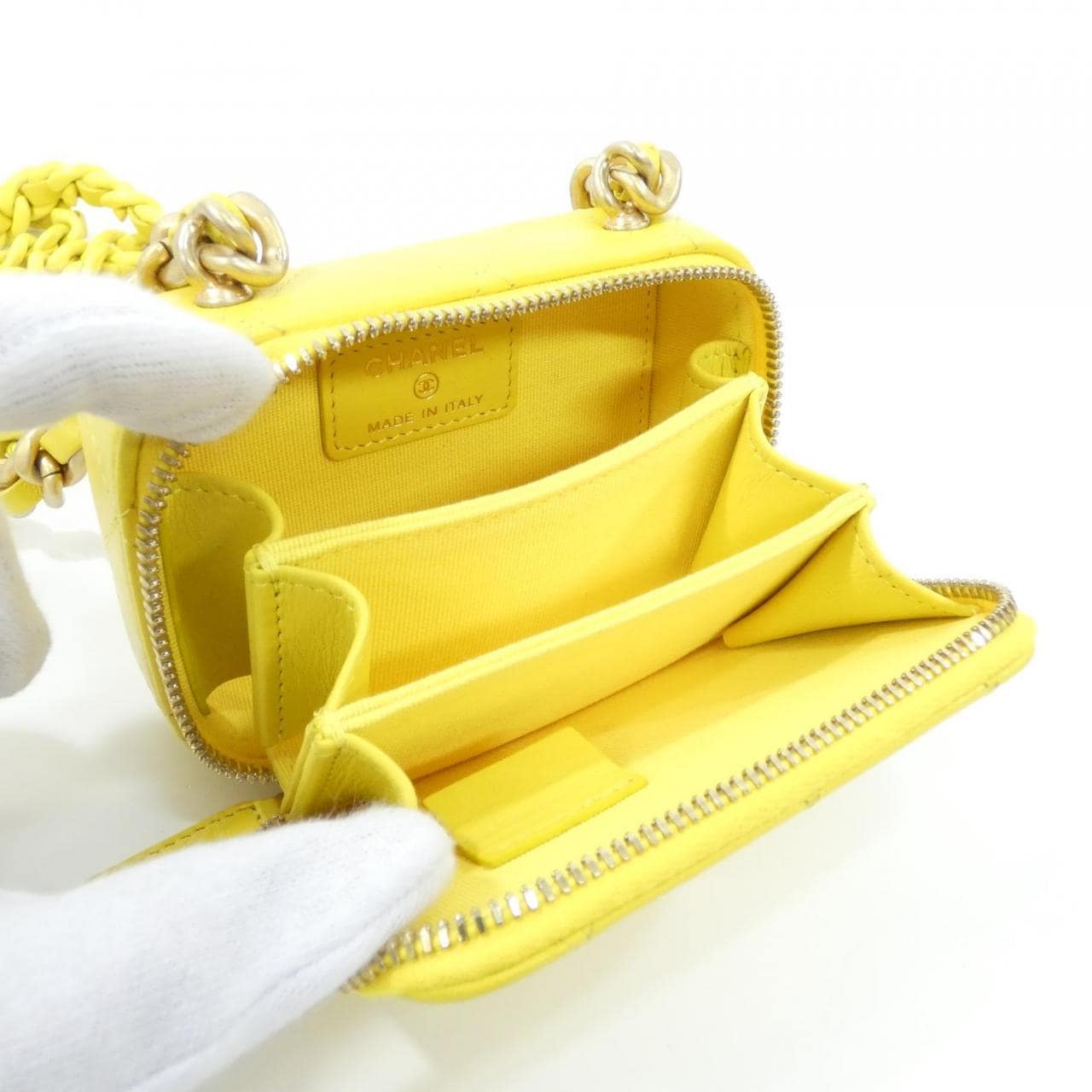 シャネル AP2738 チェーンクラッチ