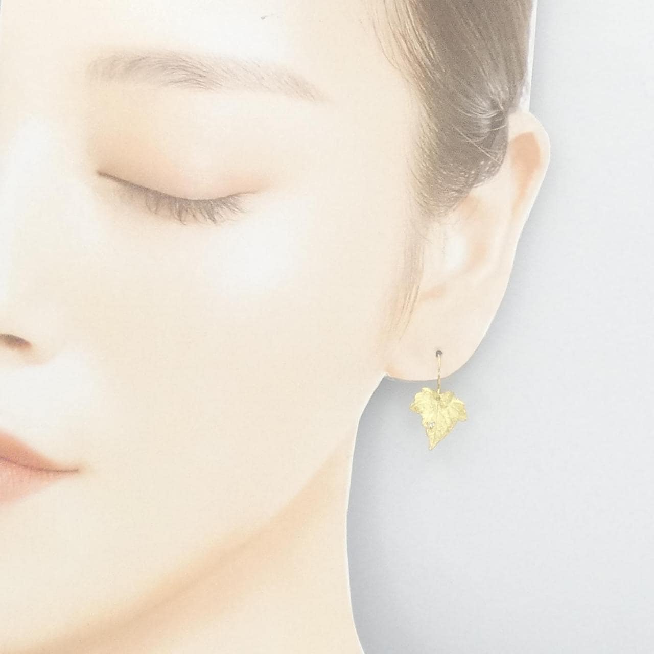 K18YG リーフ ダイヤモンド ピアス 0.02CT