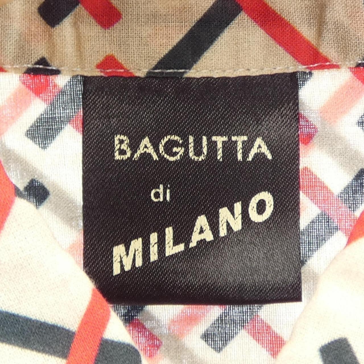 バグッタ BAGUTTA シャツ