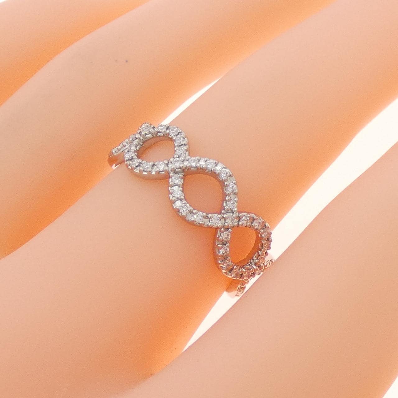 ヴァンドーム ダイヤモンド リング 0.14CT
