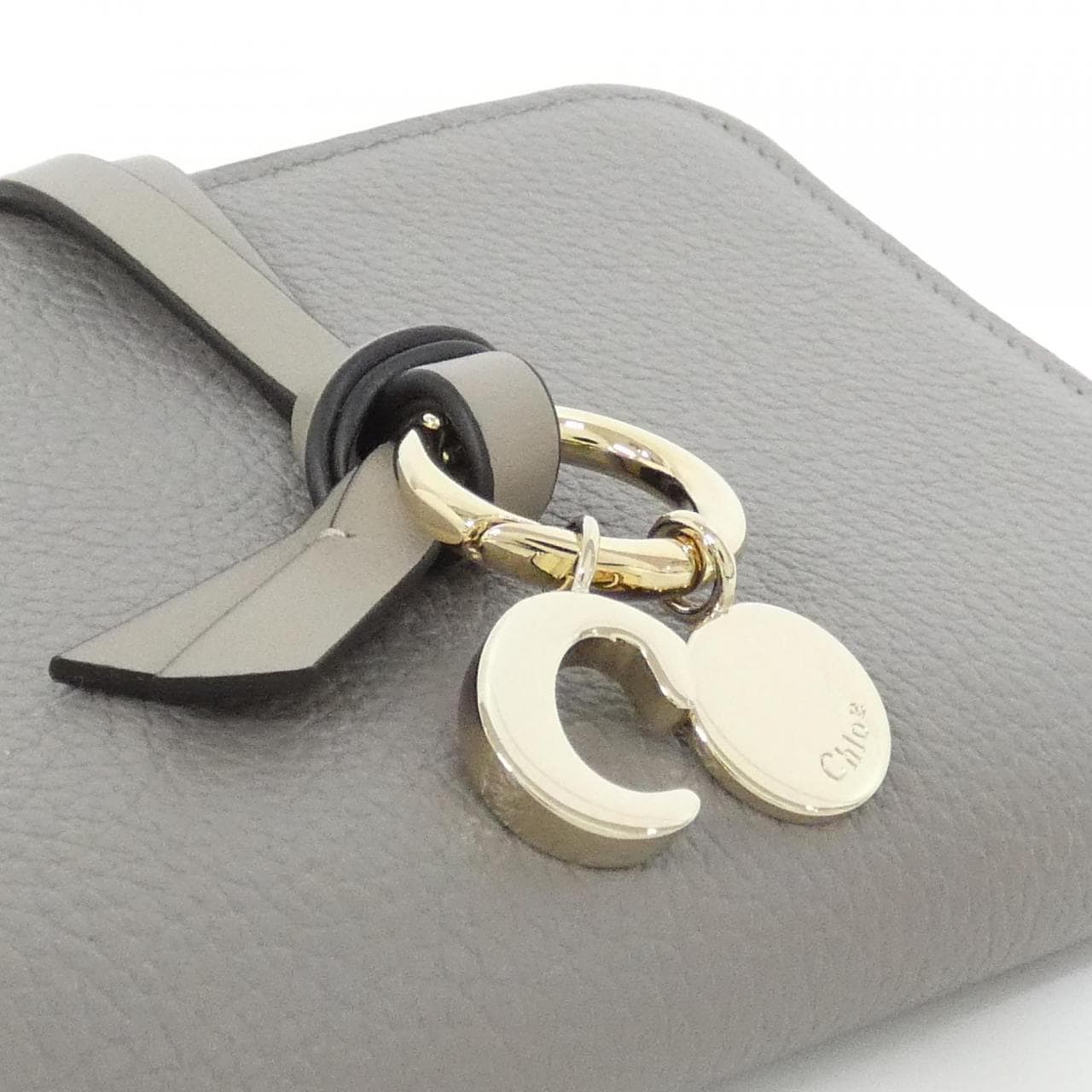 【新品】クロエ アルファベット CH25AP999 F57 財布