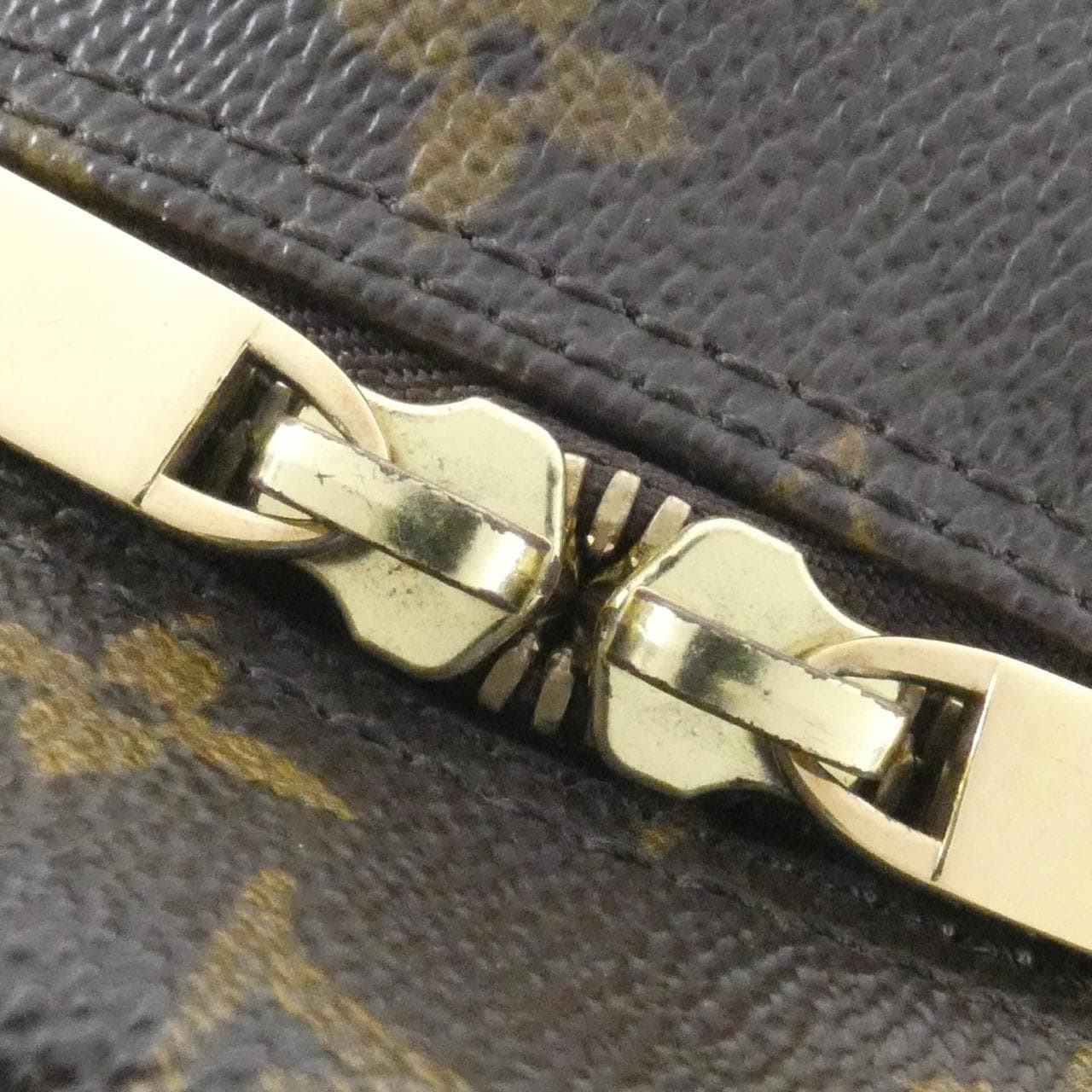 LOUIS VUITTON Monogram City MM M51182 單肩包