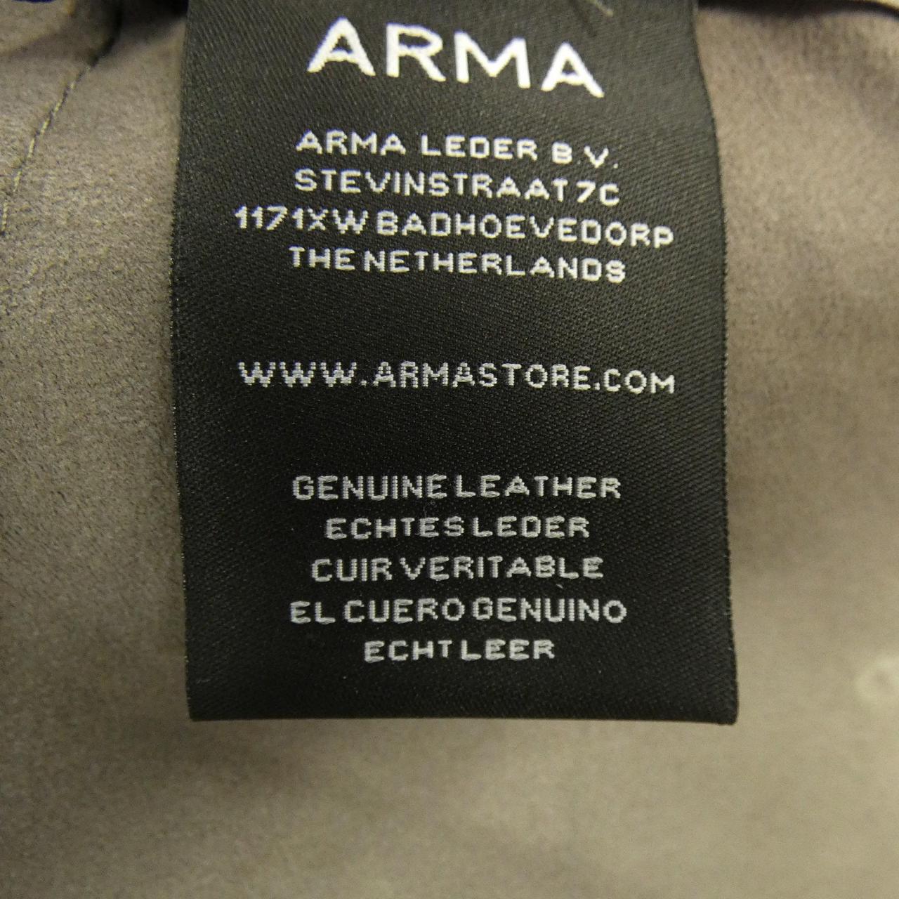 アルマ ARMA CAVE S／Sシャツ