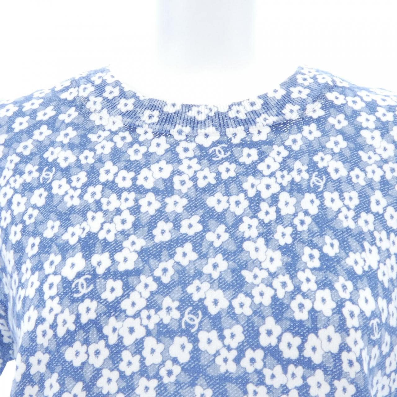 シャネル CHANEL LOOK23 P77924K11270 Tシャツ