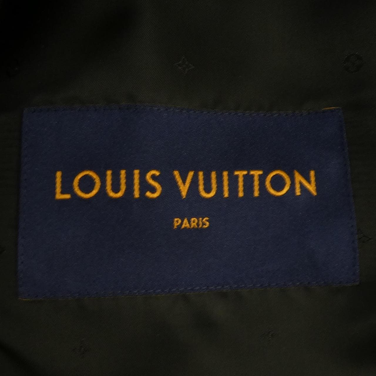 ルイヴィトン LOUIS VUITTON モノグラムエクリプス グレーズ HFL86EHWD レザージャケット
