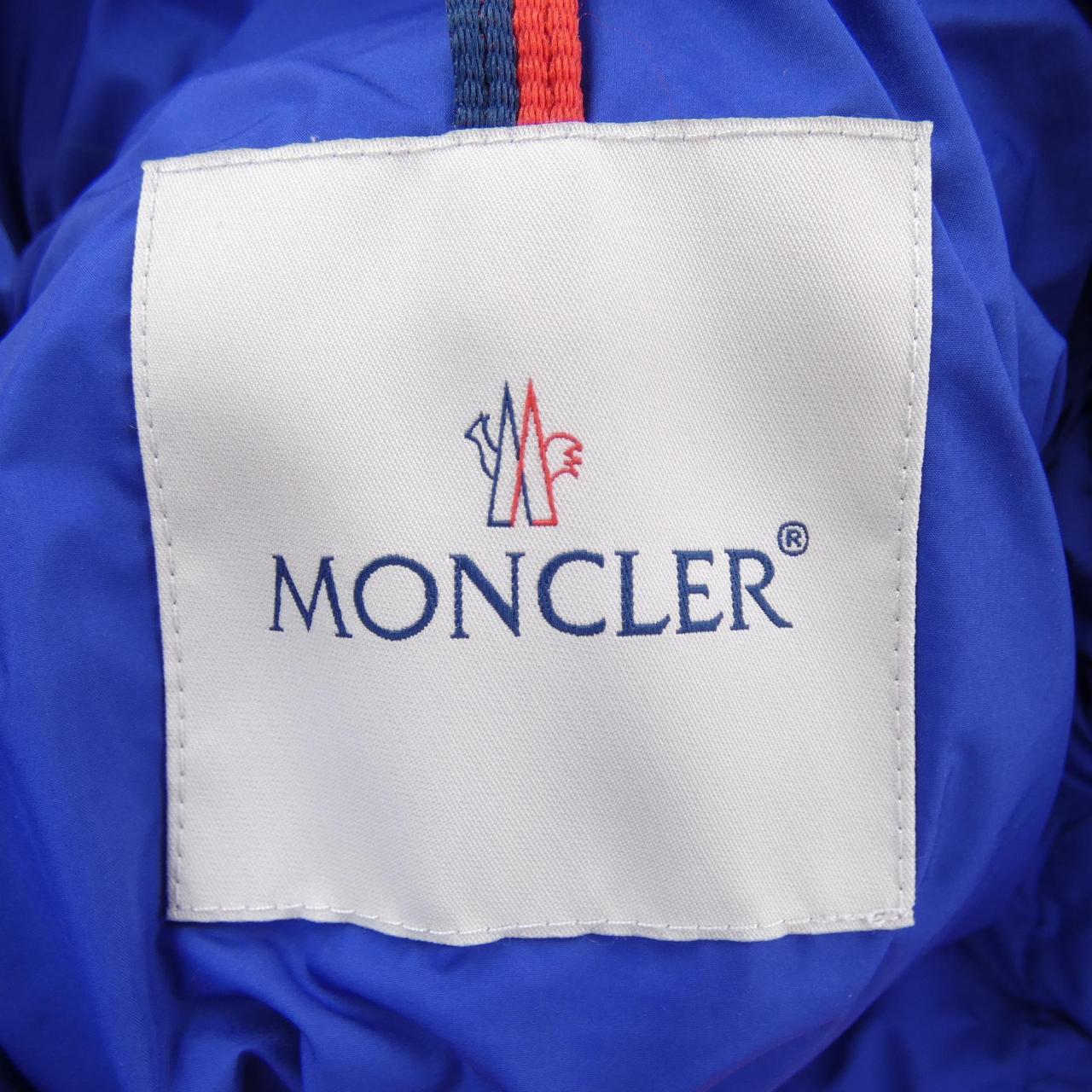 モンクレール MONCLER ダウンジャケット