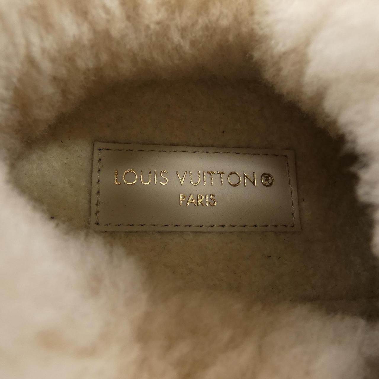 ルイヴィトン LOUIS VUITTON ランアウェイライン スニーカー