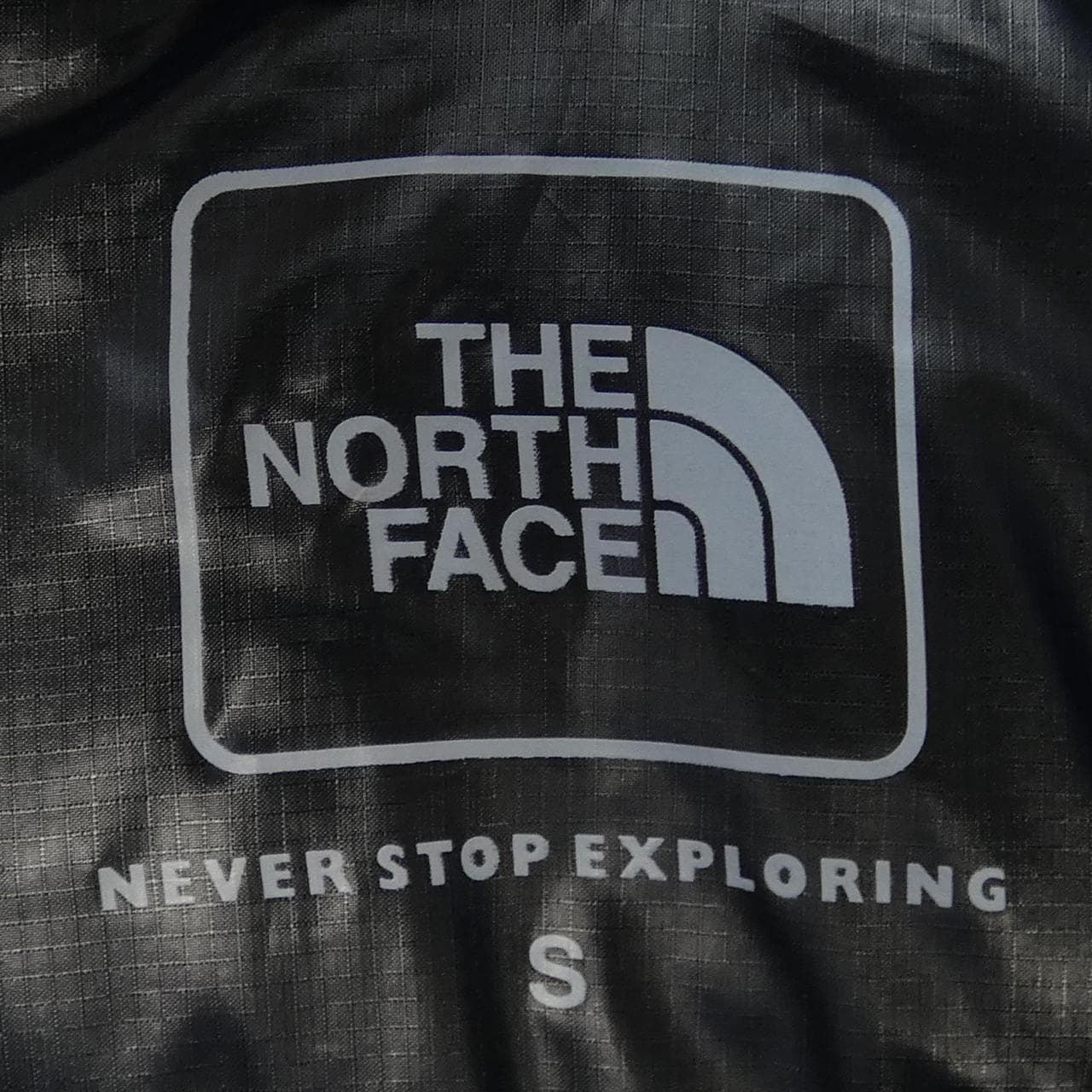 ザノースフェイス THE NORTH FACE NY81402 ダウンジャケット