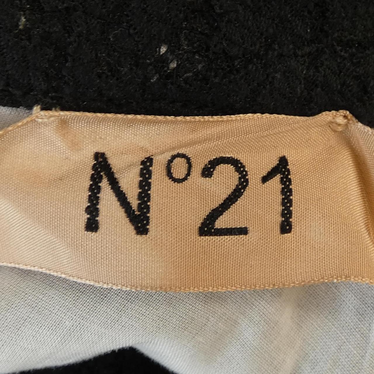 ヌメロヴェントゥーノ N°21 P24EN2S H0624126 ワンピース