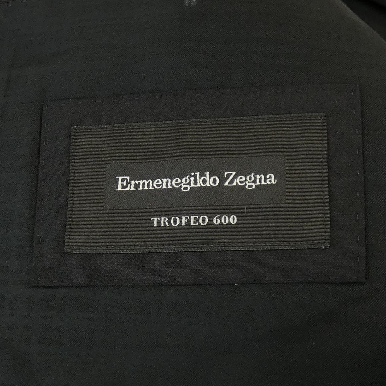 エルメネジルドゼニア Ermenegildo Zegna スーツ