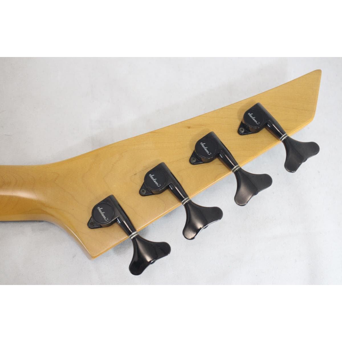 CHARVEL MODEL 2B