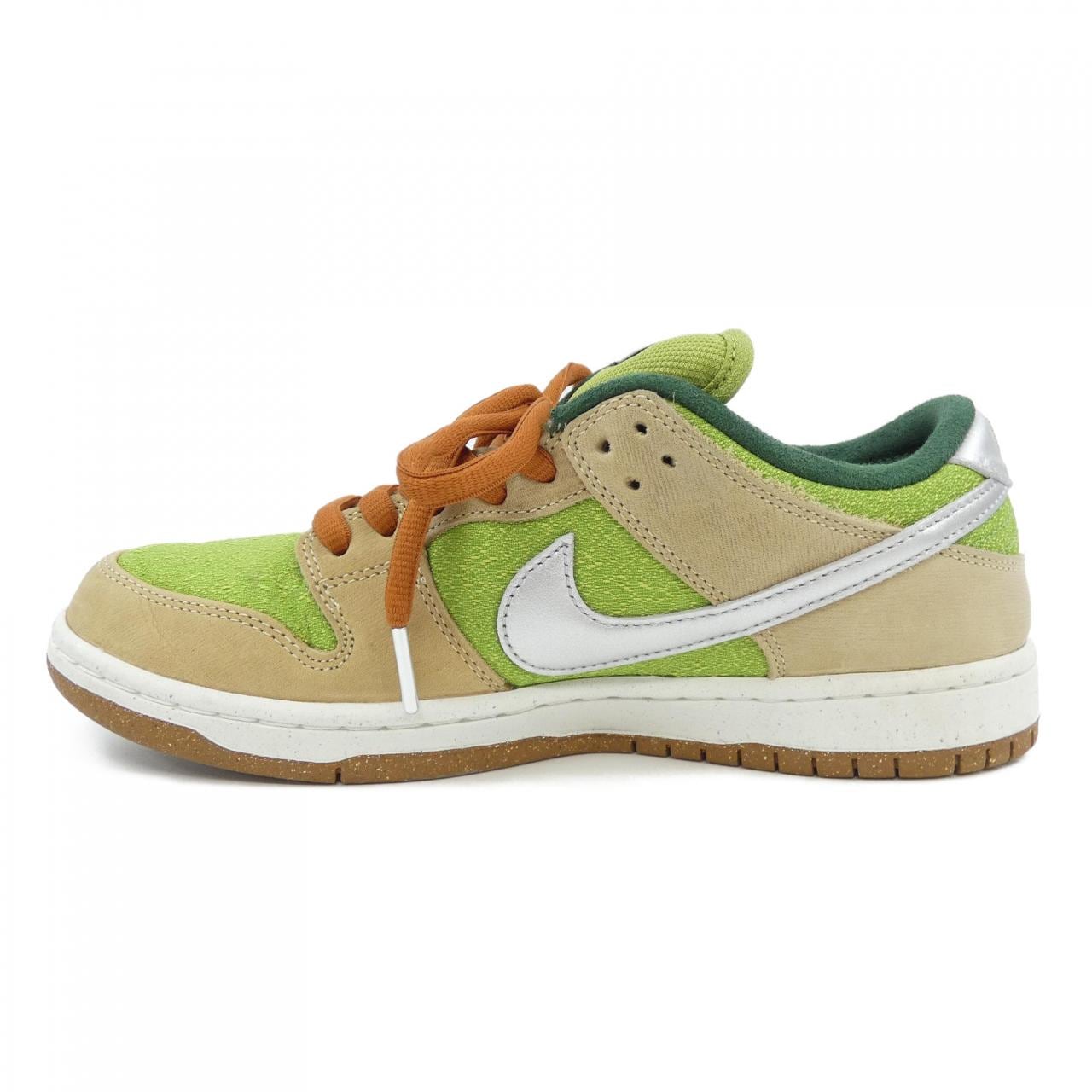 ナイキ NIKE スニーカー