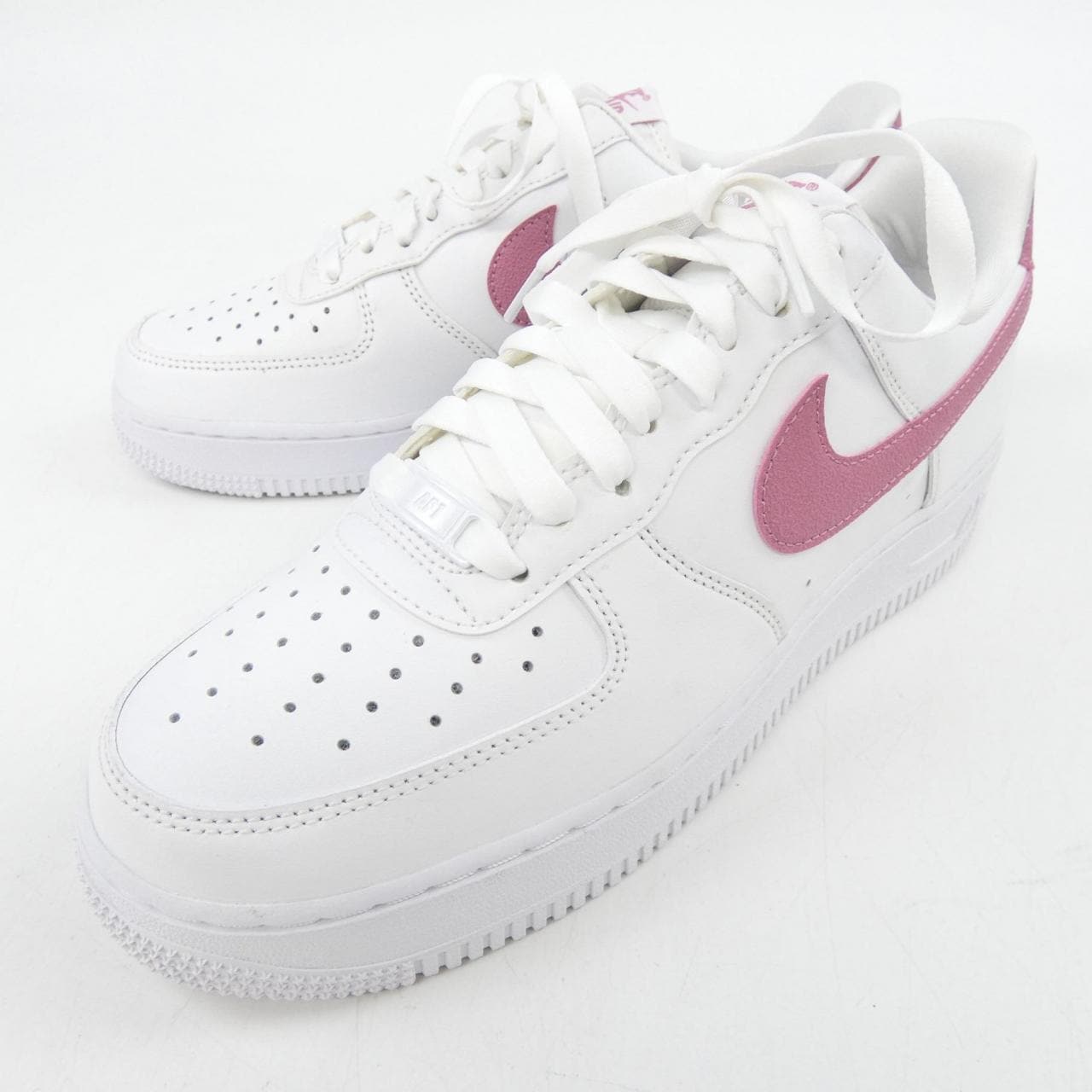 ナイキ NIKE DQ7569-101 スニーカー