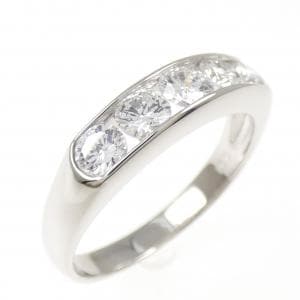 PT900 ダイヤモンド リング 1.00CT