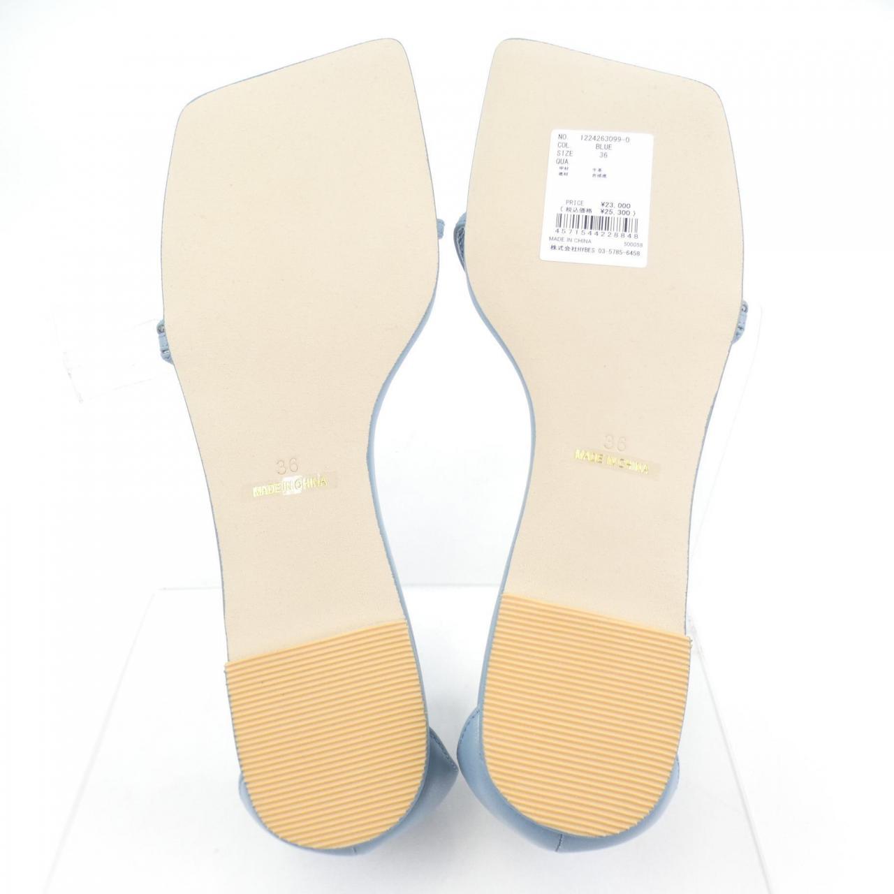 エトレトウキョウ ETRE TOKYO サンダル