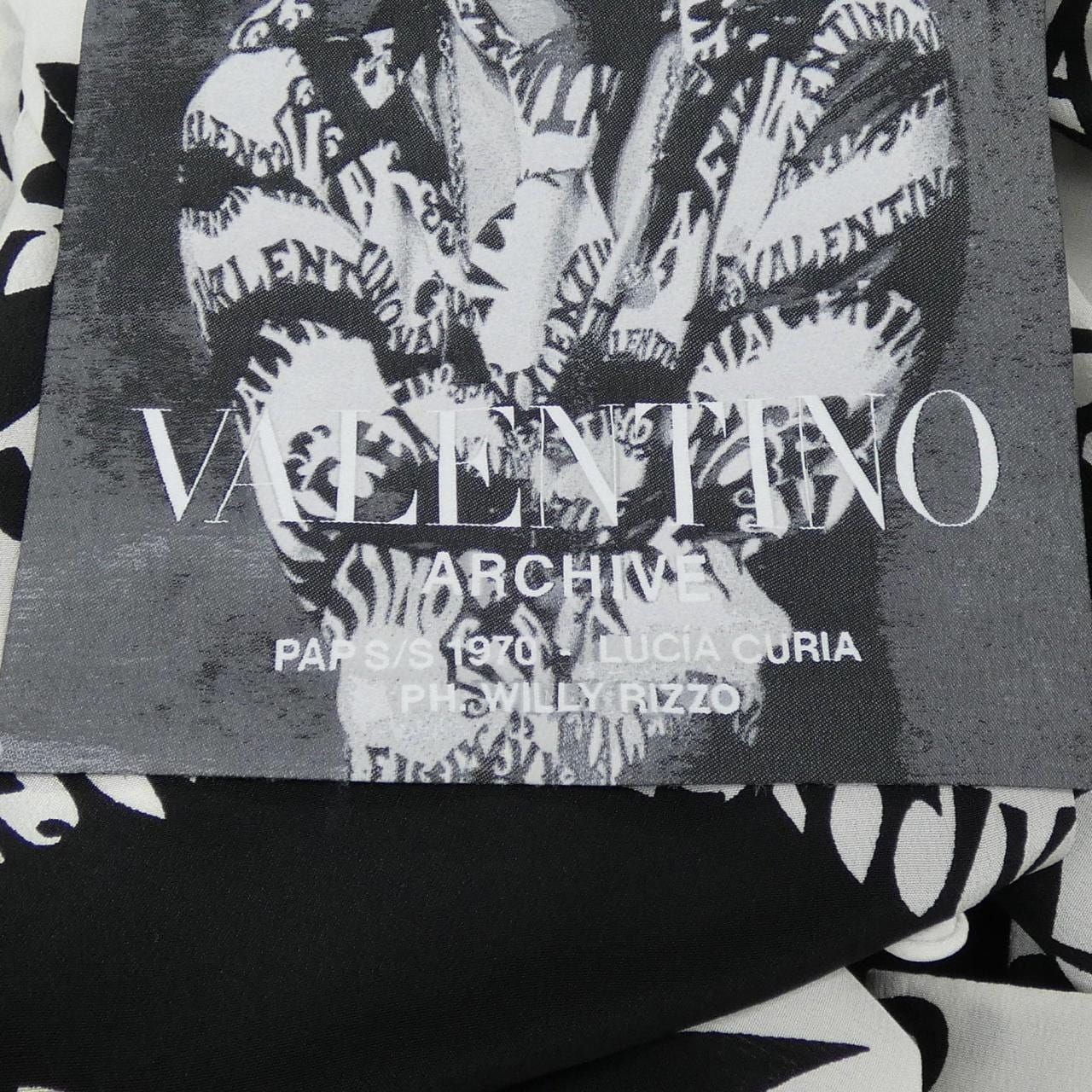 ヴァレンティノ VALENTINO XB0AB577Q シャツ