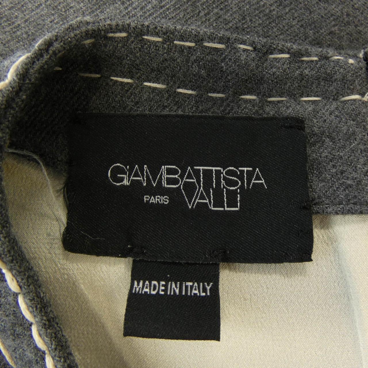 GIAMBATTISTA VALLI詹巴蒂斯塔·瓦利 (Giambattista Valli) 一件作品