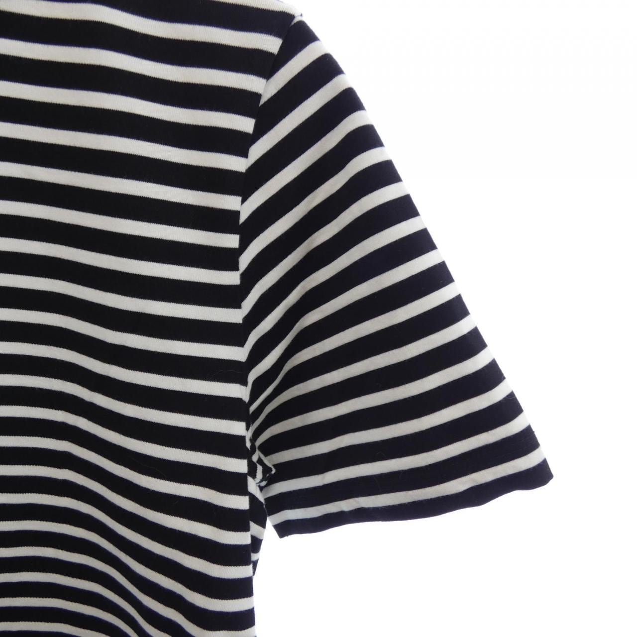 スローン SLOANE Tシャツ