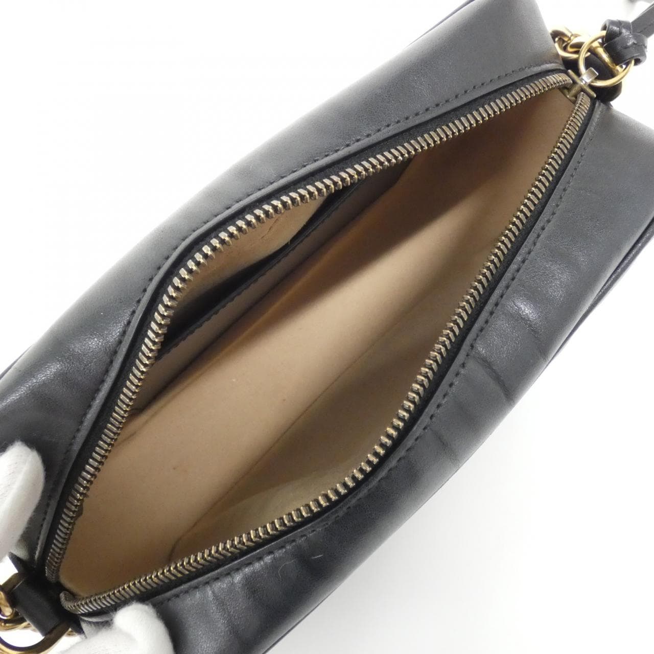 グッチ GG MARMONT 447632 DTD1T ショルダーバッグ