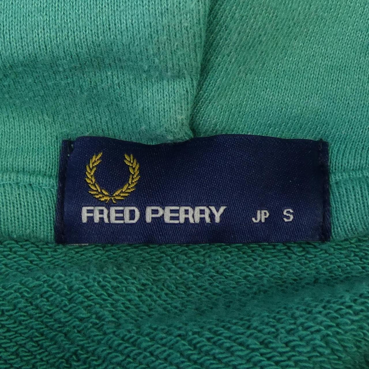 フレッドペリー FRED PERRY パーカー
