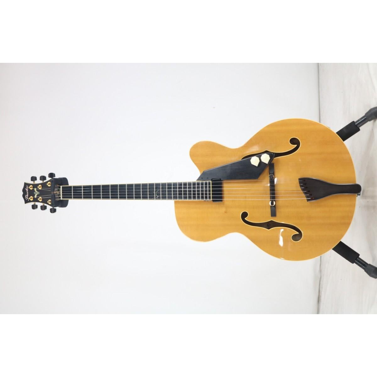 ＰＥＥＲＬＥＳＳ　　ＣＯＮＴＥＳＳＡ