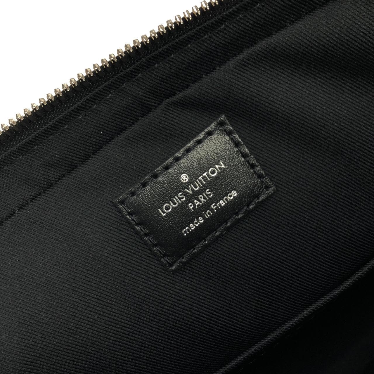 ルイヴィトン ダミエ グラフィット 3D トリオ メッセンジャー N50027 ショルダーバッグ