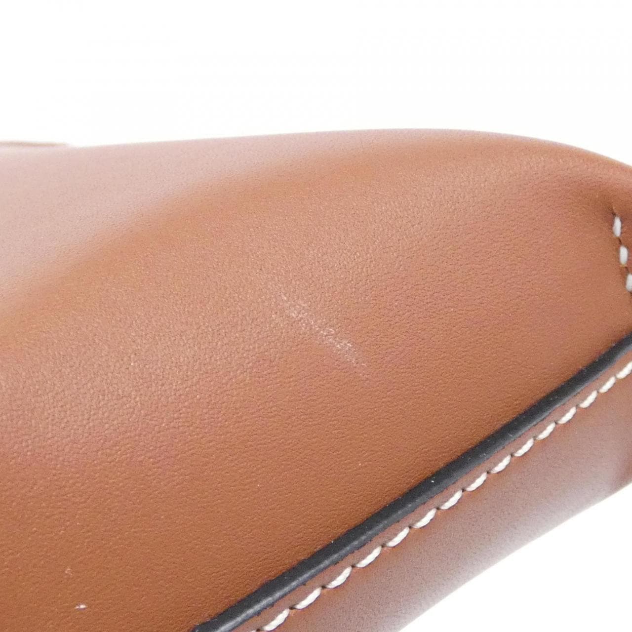 ロエベ ゲート ポケット C650Z42X34 ショルダーバッグ