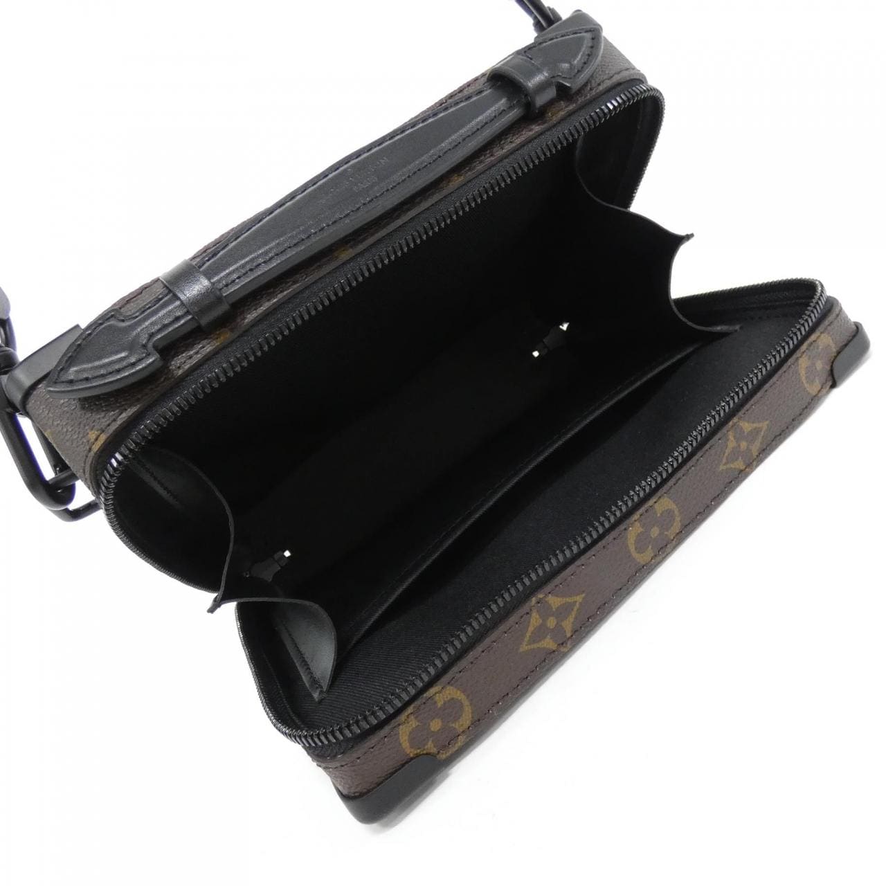 ルイヴィトン モノグラム マカサー ハンドル ソフトトランク M45935 ショルダーバッグ