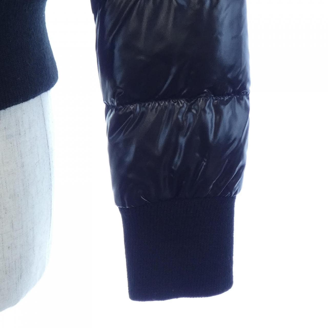 モンクレール MONCLER DESNA ダウンジャケット