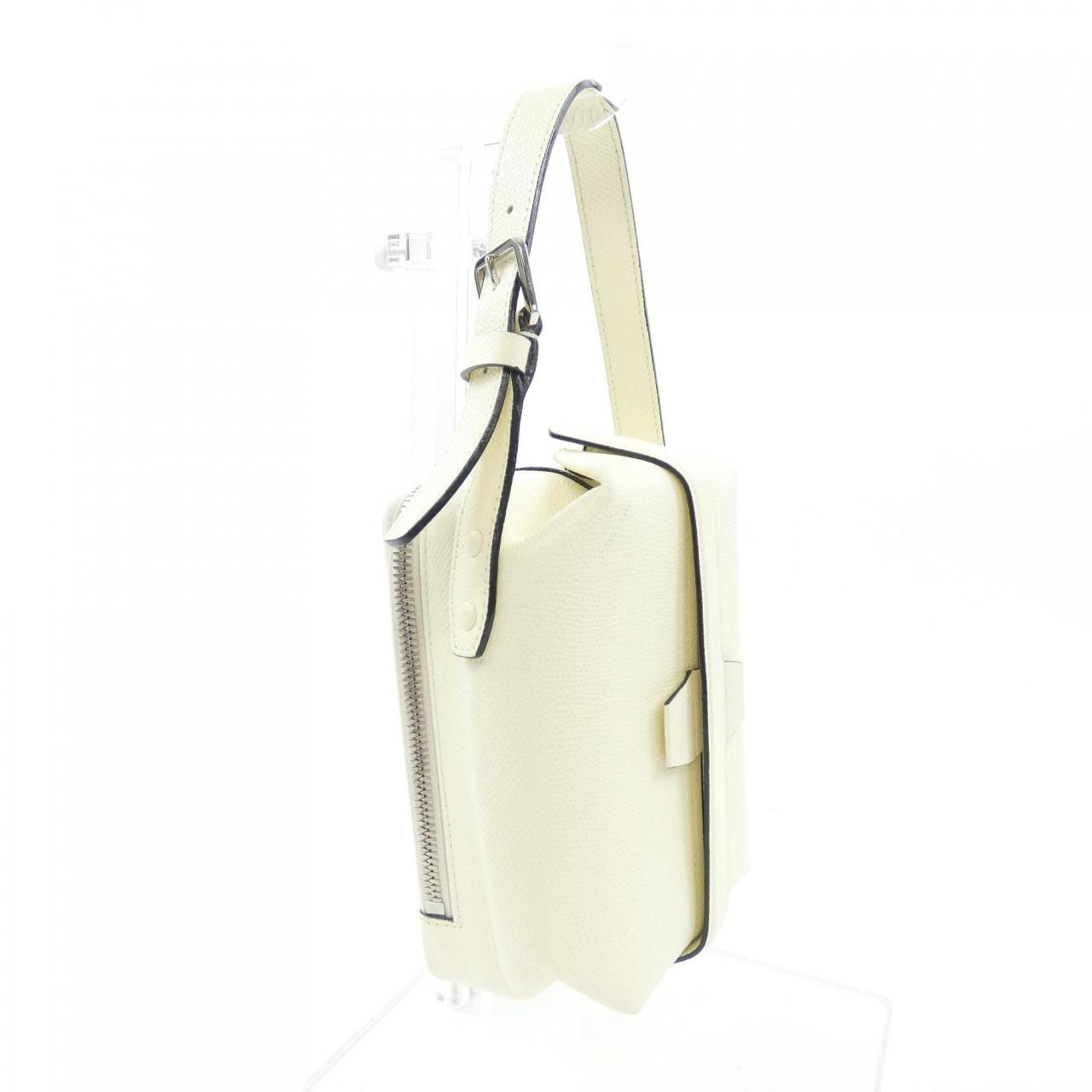 ヴァレクストラ VALEXTRA トリックトラック シェイプドハント SGSR0027028LRDTA99 BAG