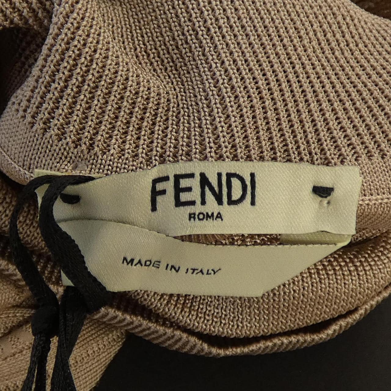 フェンディ FENDI FZX735 AHE7 ニット