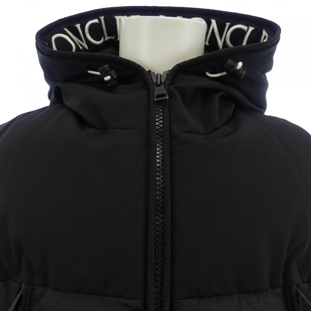 モンクレール MONCLER MONTCLAR ダウンジャケット