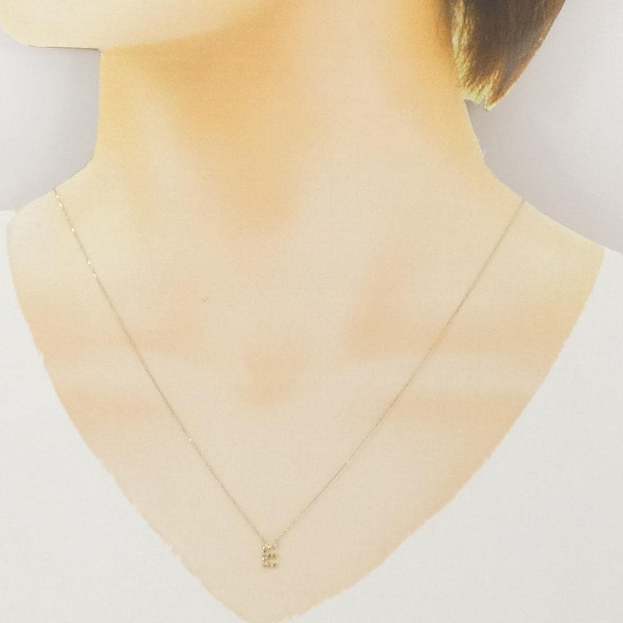 K18YG イニシャルE ダイヤモンド ネックレス 0.09CT