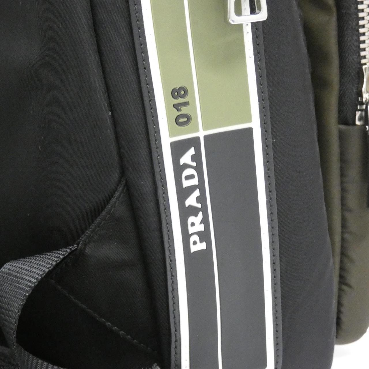 プラダ 2VZ043 リュックサック