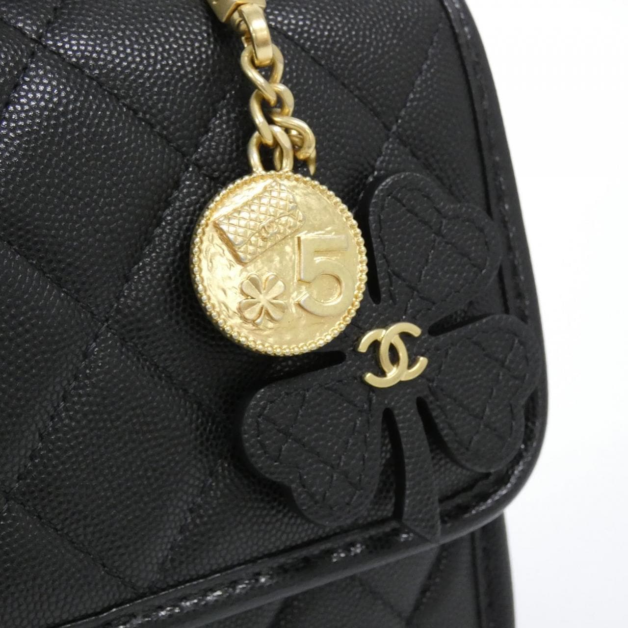 シャネル AS3653 バッグ