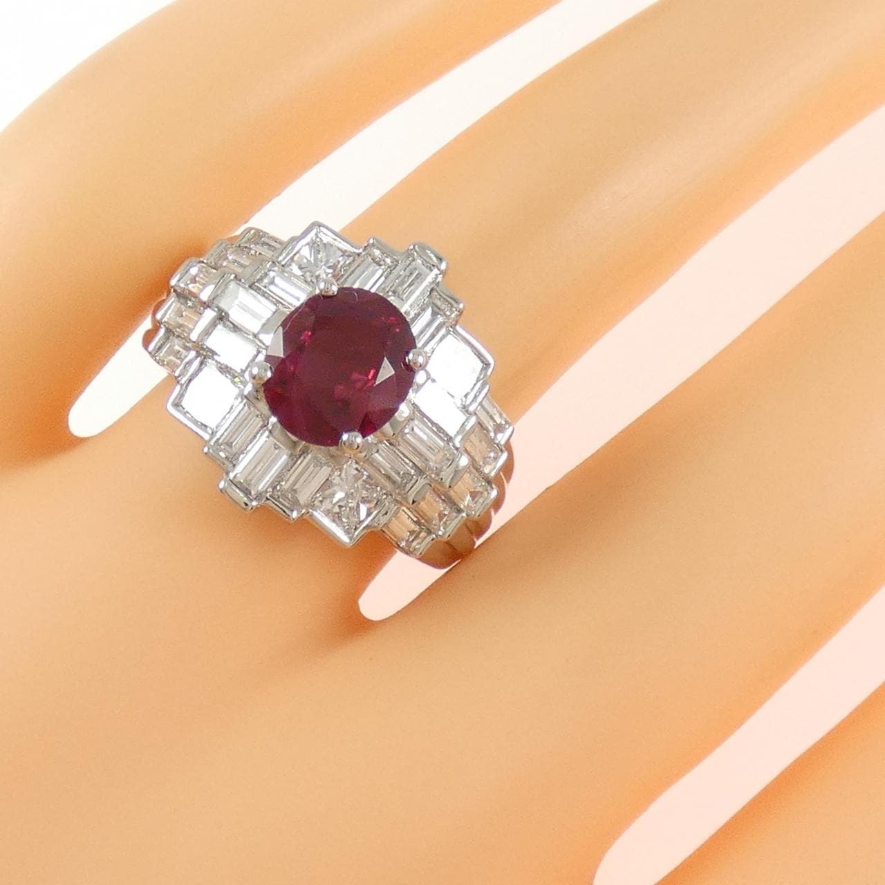 PT900 Ruby Ring 1.67CT