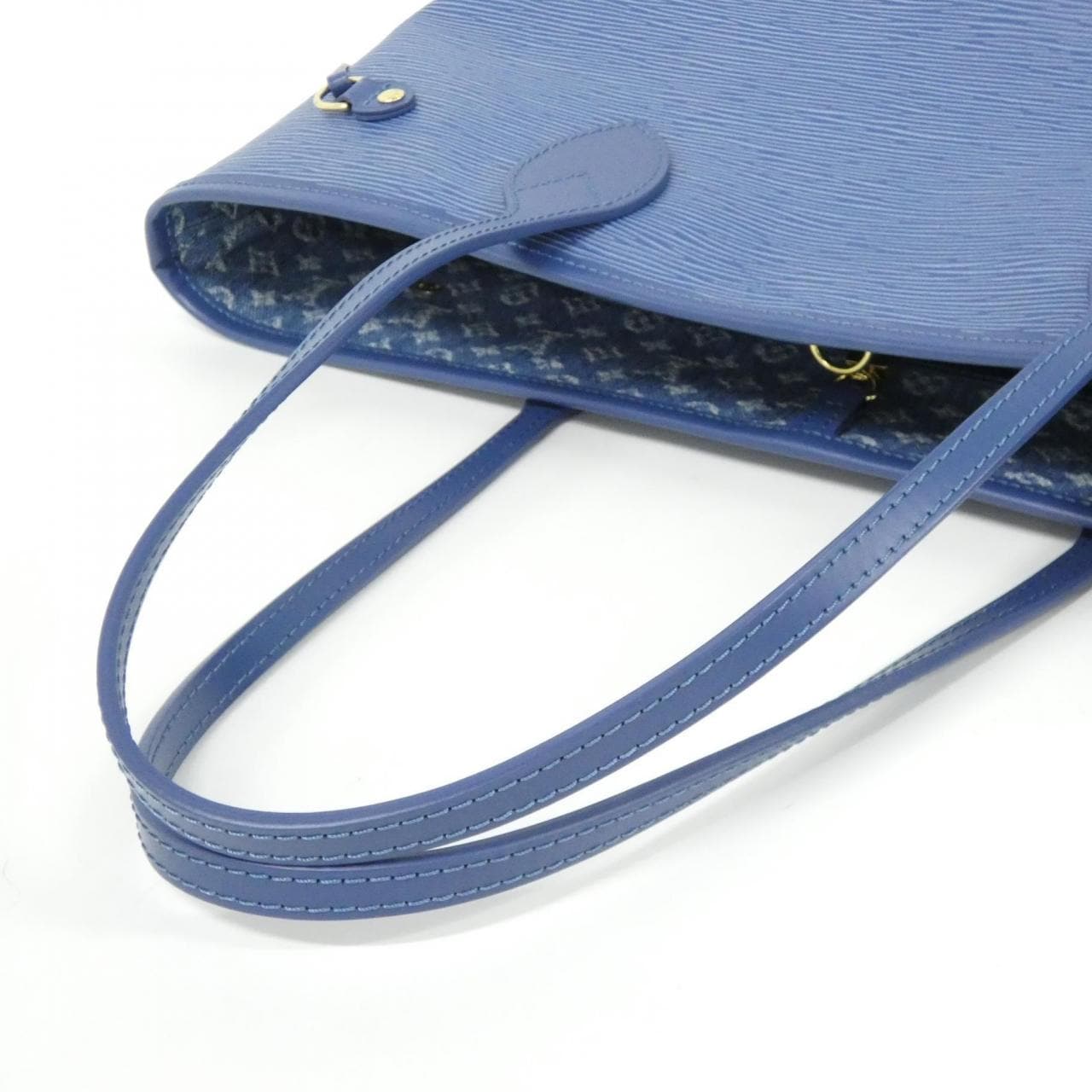 ルイヴィトン エピ ネヴァーフル MM M14856 バッグ