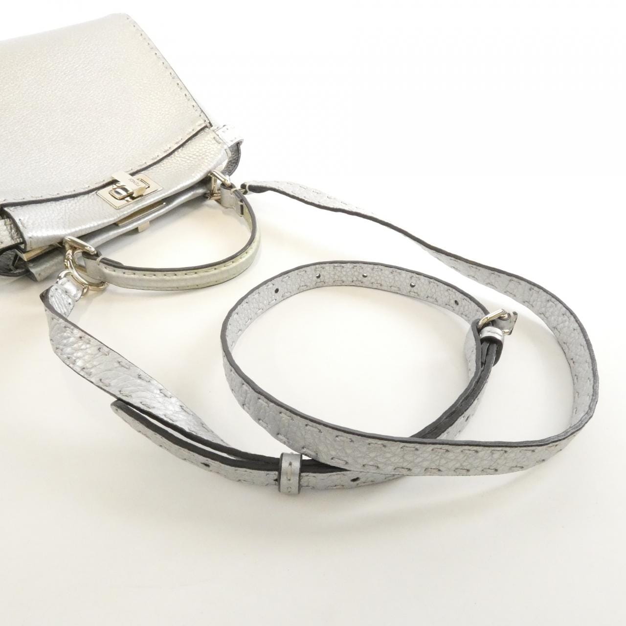 フェンディ セレリア ピーカブー ミニ 8BN244 5QG バッグ