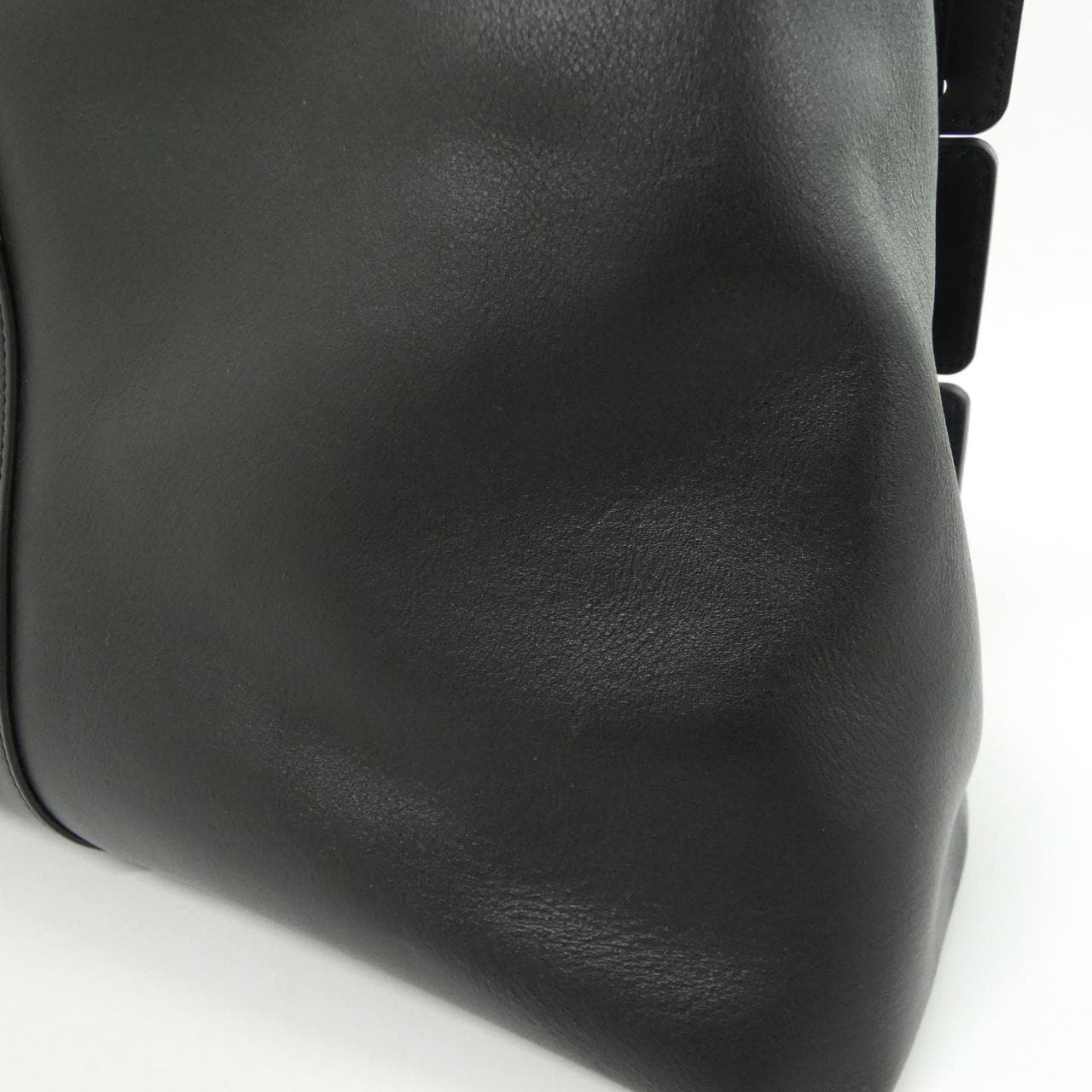 トッズ T CASE ショルダーバッグ