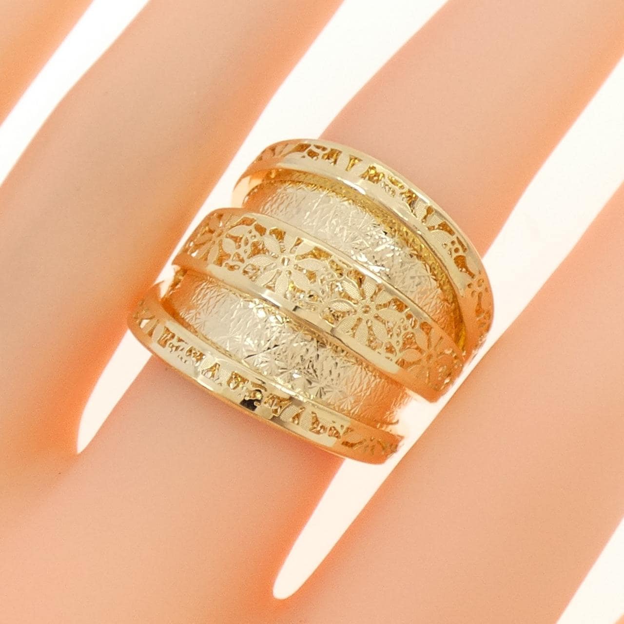750YG戒指