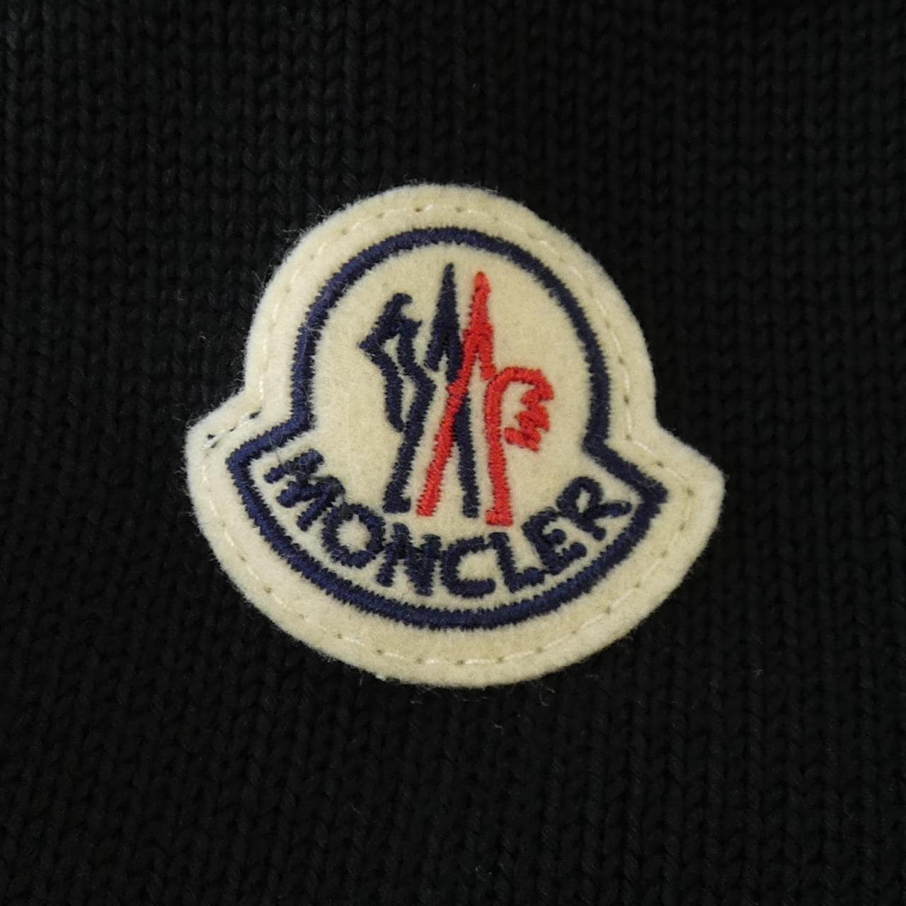 【新品】モンクレール MONCLER K20919B00003 ダウンジャケット