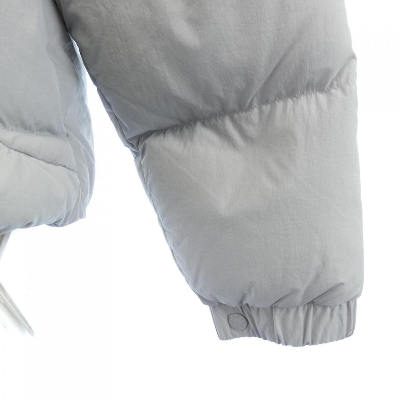 モンクレール MONCLER DOFIDA ダウンジャケット